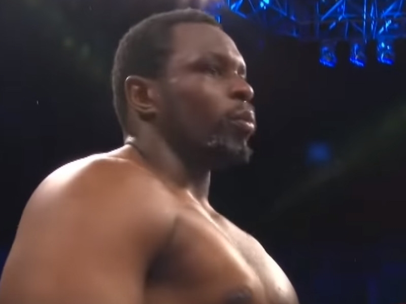 Боксер Уайт собирается нокаутировать Поветкина в их повторном бою