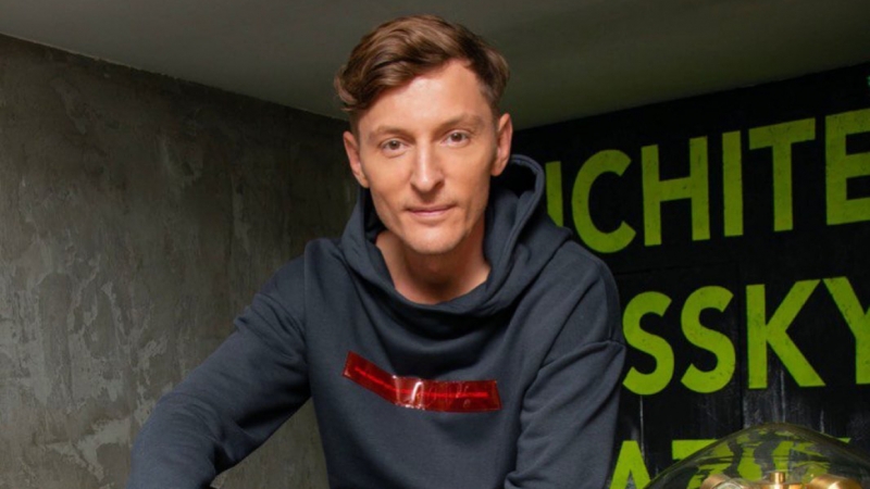 Пользователи Instagram обнаружили фото Павла Воли в компании незнакомых девушек