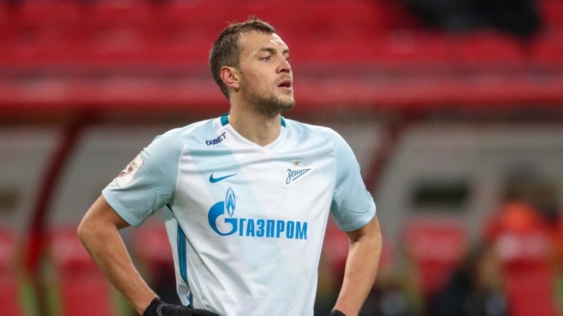 Актриса Дарья Повереннова поддержала Дзюбу снимком в нижнем белье