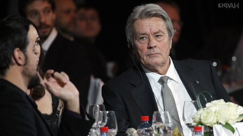 Ален Делон экстренно госпитализирован в Париже