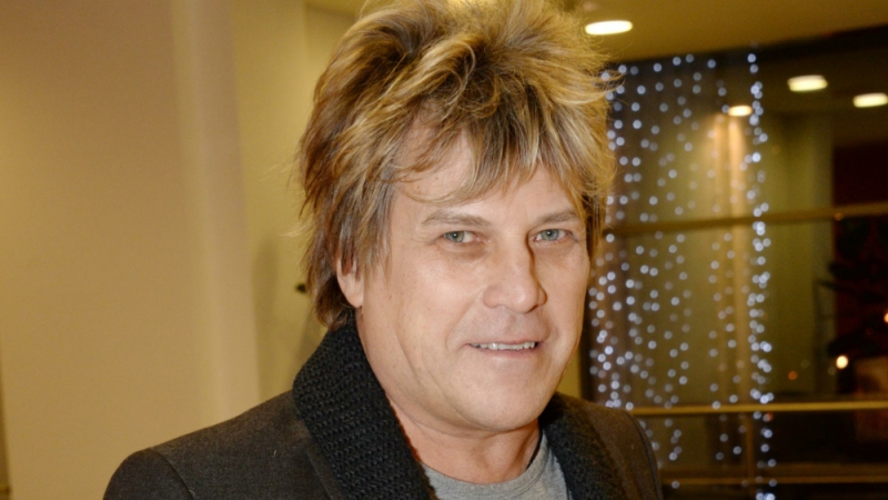 Чтобы спастись от невзгод, Алексей Глызин советует всем идти в баню