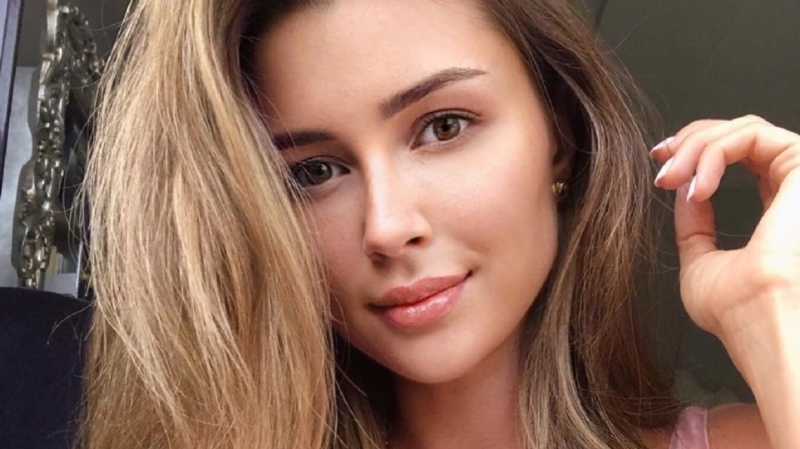 Дочь онкобольной Заворотнюк повторила образ мамы из «Моей прекрасной няни»