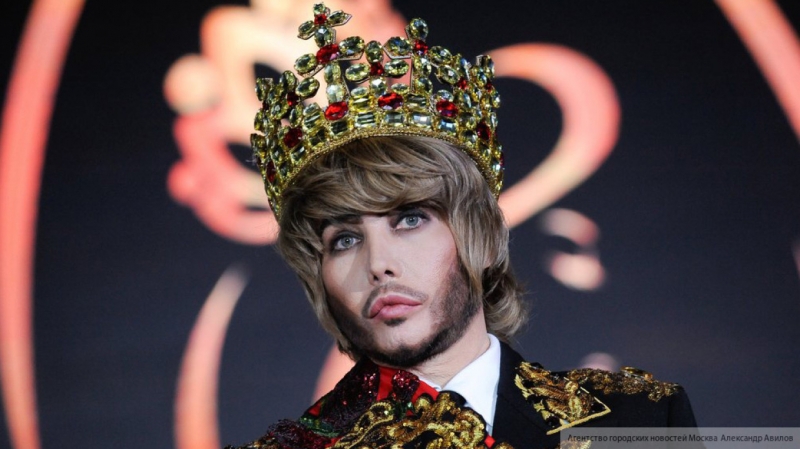 Сергея Зверева может выгнать на улицу разъяренная жена его сына