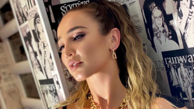 Феномен популярности Ольги Бузовой объяснили музыкальные критики