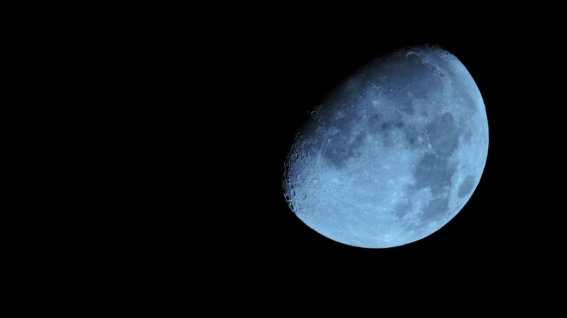 Российские ученые создали прибор для поиска драгоценных металлов на Луне