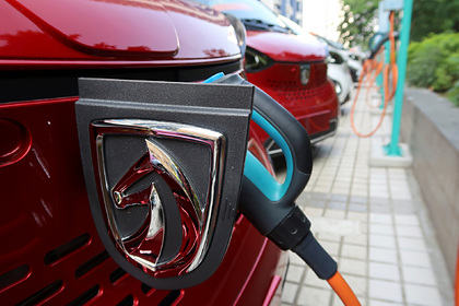 Китайцы отказались от Tesla в пользу отечественного электромобиля